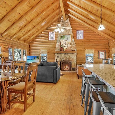 Falls Log Home 温伯利 外观 照片