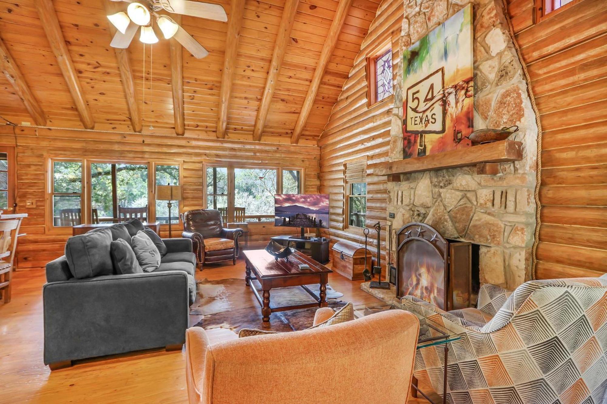 Falls Log Home 温伯利 外观 照片